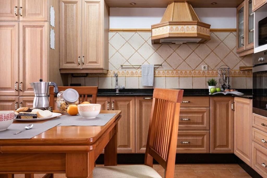 Apartamento Chary Appartement Gijón Buitenkant foto